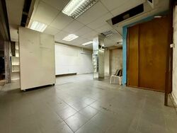 Bukit Batok West Avenue 8 (D23), Shop House #581716341